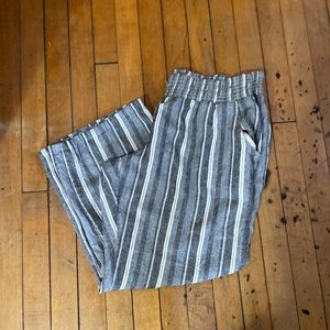 👑 2 for $15 sale!!  Maurice’s linen blend, striped, cropped pants